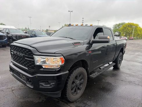 Used 2022 RAM 2500 Big Horn w/ Level C Equiment Group AWD/4WD image 4