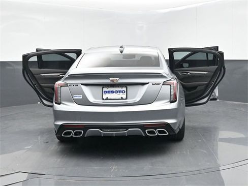 Used 2025 Cadillac CT5 V image 65