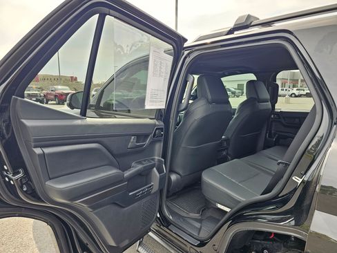 Used 2026 Toyota 4Runner TRD Sport Premium AWD/4WD image 16