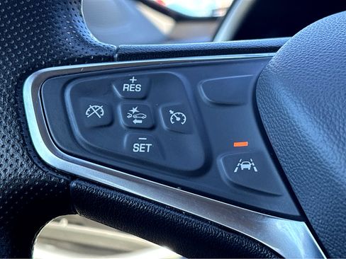 Used 2024 Chevrolet Malibu LT image 13