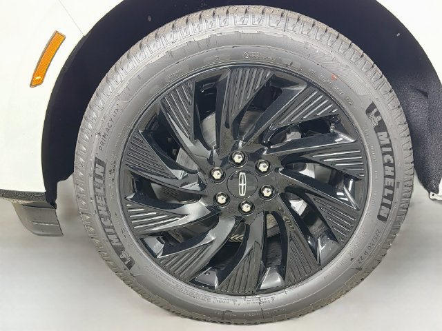 New 2027 Lincoln Navigator Reserve w/ Jet Appearance Package AWD/4WD image 35