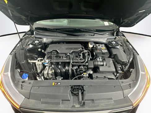 Used 2025 Kia K4 FWD image 31