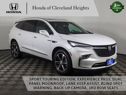 Used 2022 Buick Enclave Essence w/ Experience Buick Package