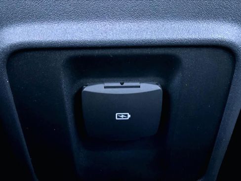 Used 2023 Ford Bronco Badlands image 34