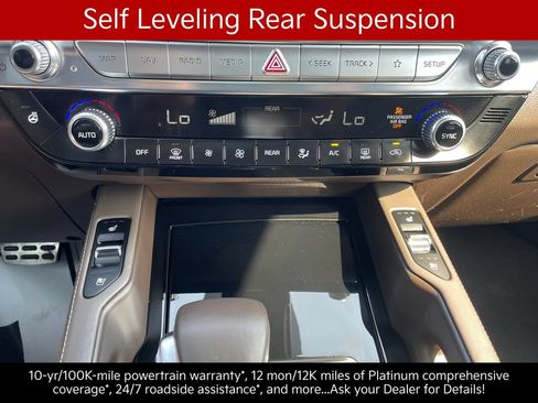 Used 2022 Kia Telluride SX w/ Nightfall Edition Package AWD/4WD image 17