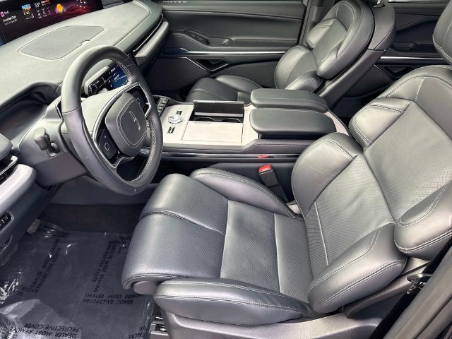 Used 2026 Lincoln Navigator L Reserve w/ Jet Appearance Package AWD/4WD image 22