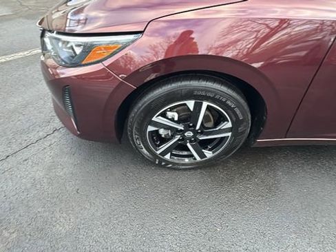 Used 2024 Nissan Sentra SV image 40