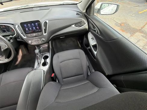 Used 2023 Chevrolet Malibu LT image 20