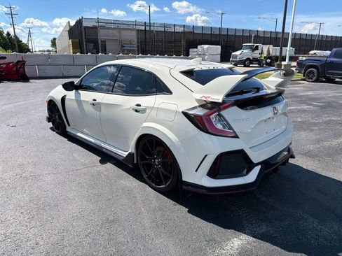 Used 2019 Honda Civic Type R image 4