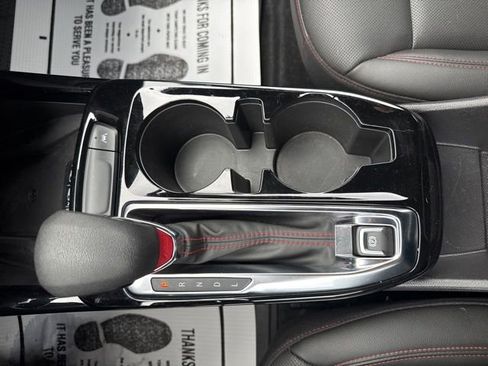 Used 2024 Chevrolet Trax RS w/ Sunroof Package image 33