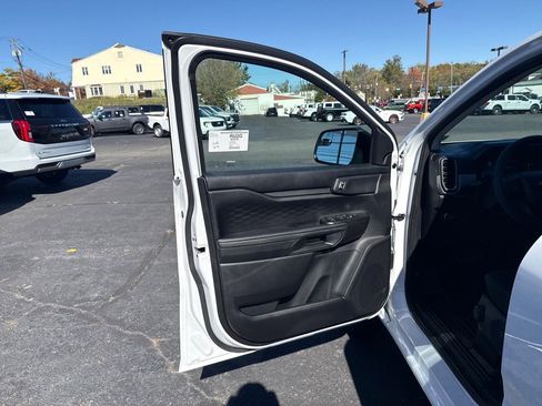 New 2025 Ford Ranger XL w/ Trailer Tow Package image 15