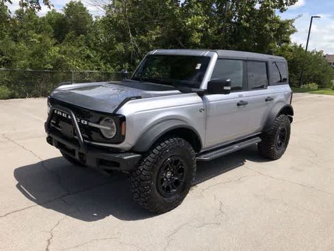 Used 2022 Ford Bronco Wildtrak AWD/4WD image 2