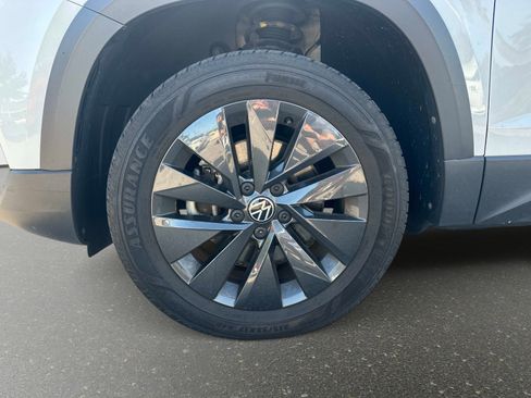 Used 2022 Volkswagen Taos S image 5