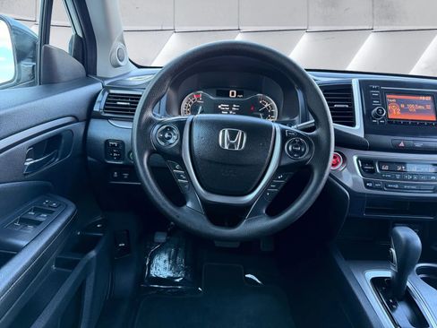 Used 2019 Honda Ridgeline Sport image 12