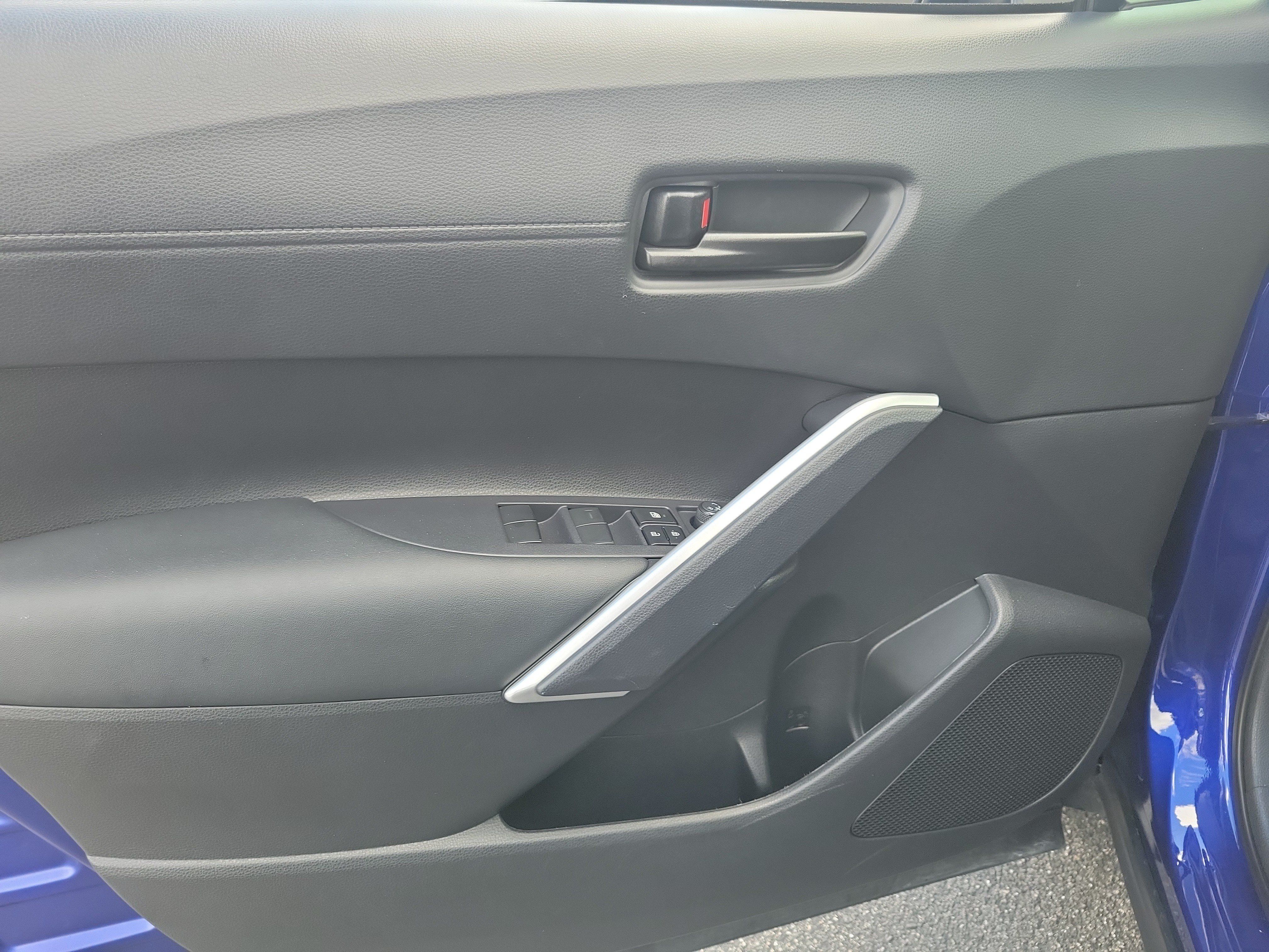 Used 2023 Toyota Corolla Cross LE FWD image 21