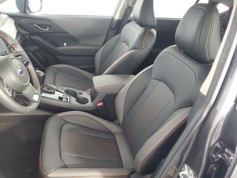 Used 2025 Subaru Crosstrek 2.5i Limited w/ Crosstrek Mirror Package image 12