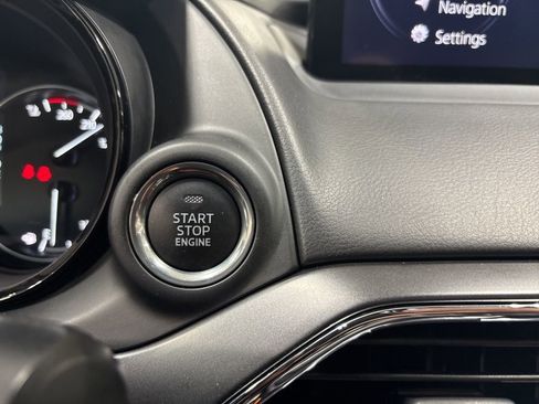 Certified 2023 MAZDA CX-9 Carbon Edition image 29