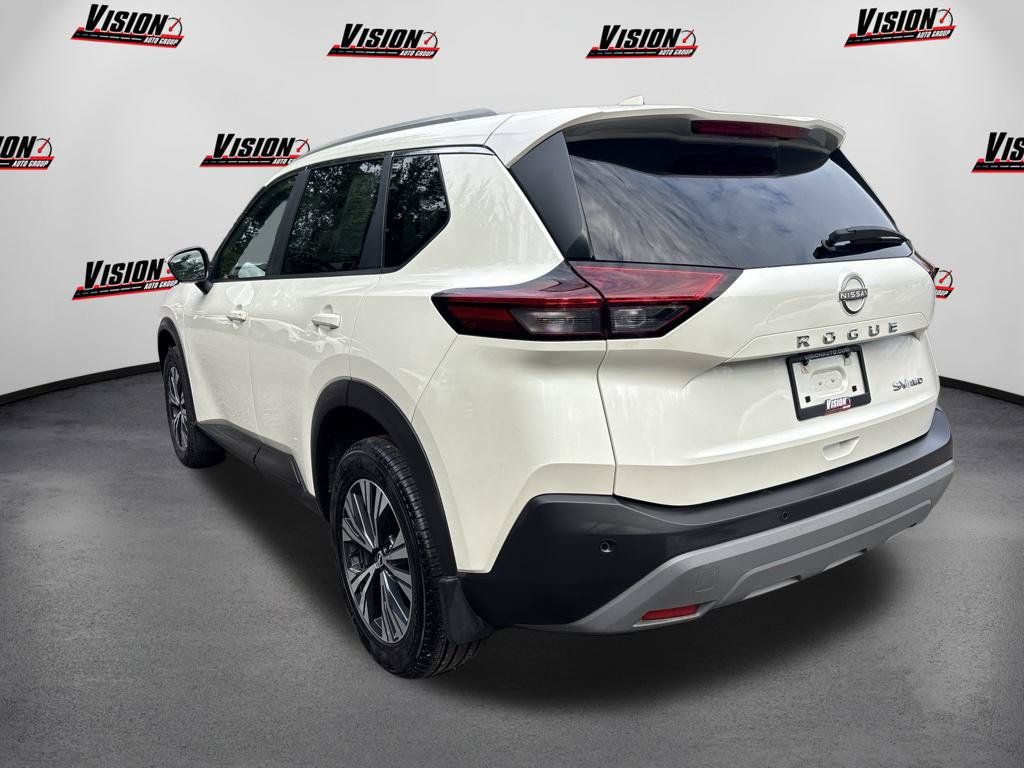 Certified 2023 Nissan Rogue SV w/ SV Premium B Package AWD/4WD image 7