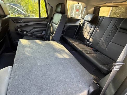 Used 2019 Chevrolet Tahoe LT image 14