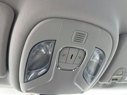 Used 2019 Jeep Compass Latitude w/ Popular Equipment Group image 25