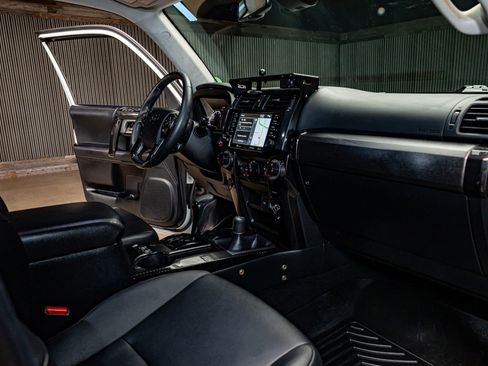 Used 2021 Toyota 4Runner TRD Off-Road Premium image 16