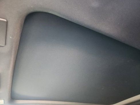 Used 2025 GMC Yukon XL AT4 w/ AT4 Premium Package image 28