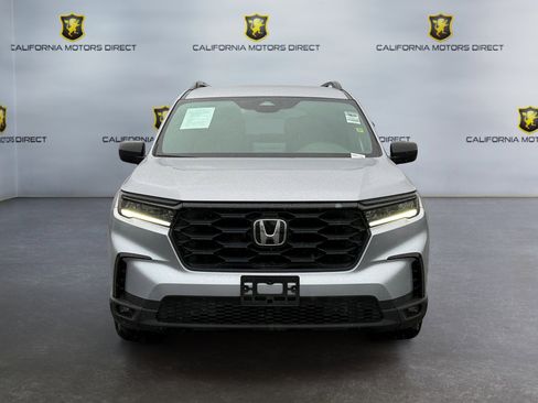 Used 2024 Honda Pilot Sport image 8