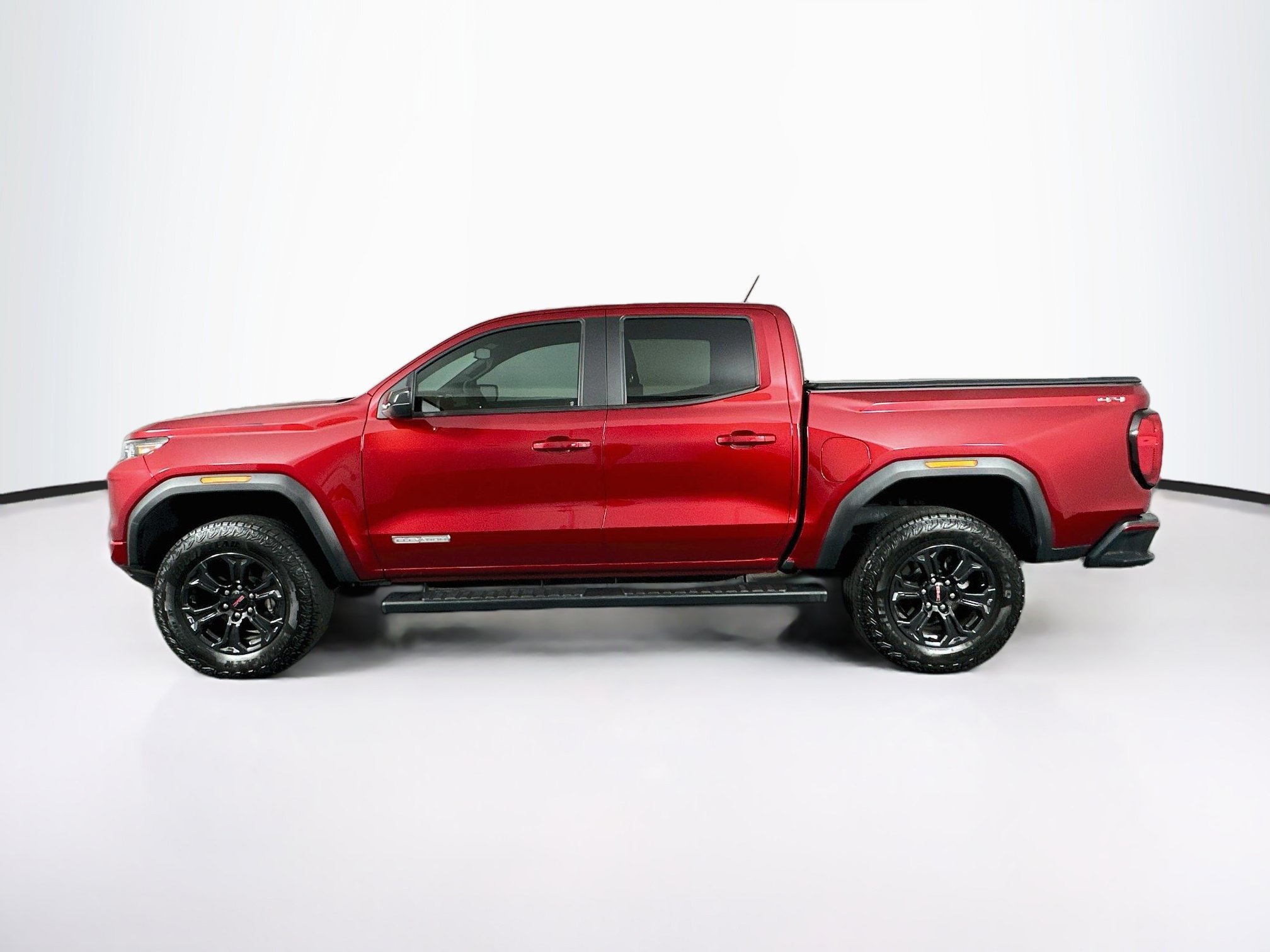 Used 2024 GMC Canyon Elevation w/ Convenience Package AWD/4WD image 4