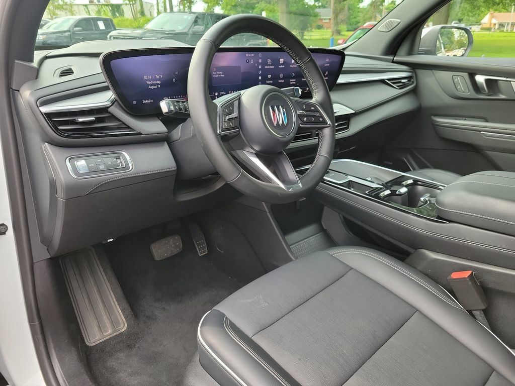 Used 2026 Buick Enclave Preferred AWD/4WD image 22