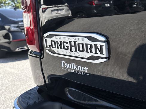 Used 2019 RAM 1500 Limited AWD/4WD image 12