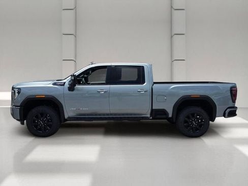 Used 2026 GMC Sierra 2500 AT4 w/ AT4 Premium Plus Package AWD/4WD image 2