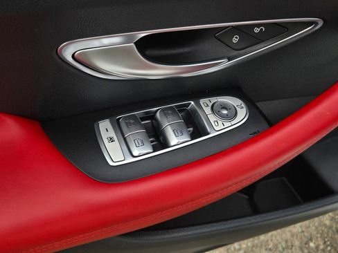 Used 2022 Mercedes-Benz E 450 4MATIC Cabriolet image 13