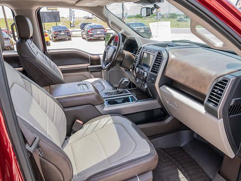 Used 2019 Ford F150 Limited RWD image 18