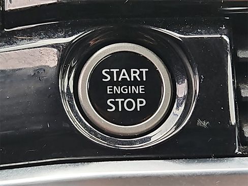 Certified 2022 Nissan Pathfinder SL image 22