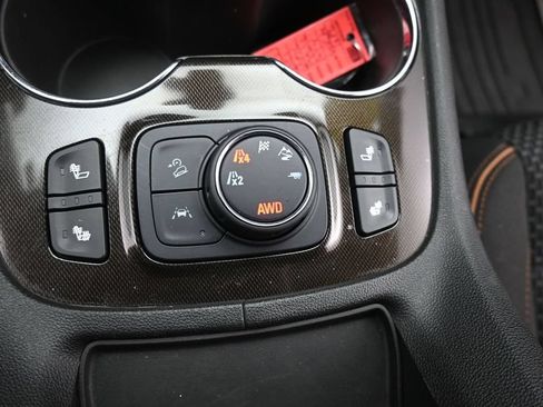 Used 2021 GMC Acadia AT4 w/ Trailering Package AWD/4WD image 33