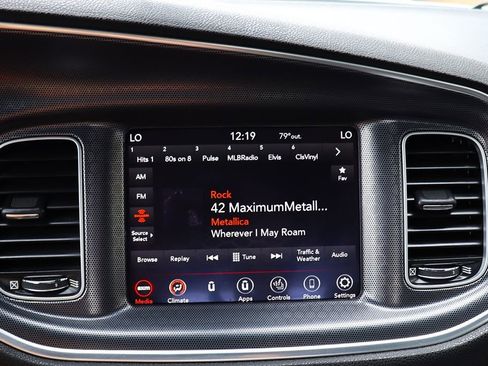 Used 2018 Dodge Charger SXT Plus w/ Driver Confidence Group RWD image 48
