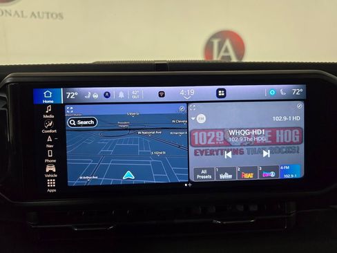 Used 2024 Jeep Wrangler Sahara w/ Technology Group image 19