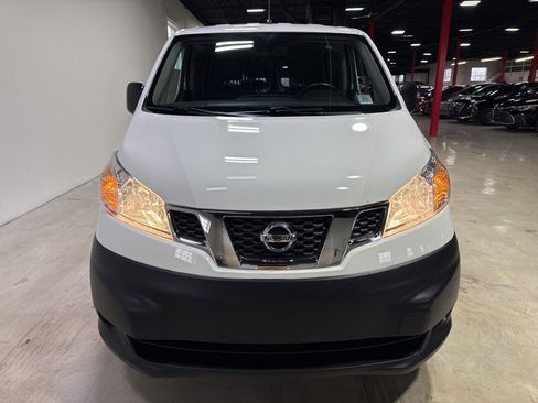 Used 2019 Nissan NV200 S image 9