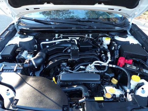 Used 2022 Subaru Outback Touring image 29