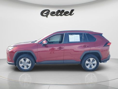 Used 2022 Toyota RAV4 XLE FWD image 8
