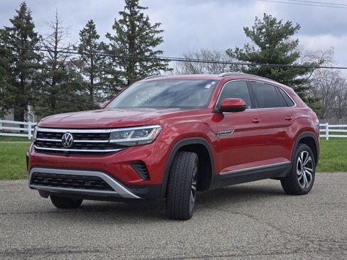 Used 2020 Volkswagen Atlas Cross Sport SEL Premium AWD/4WD image 10