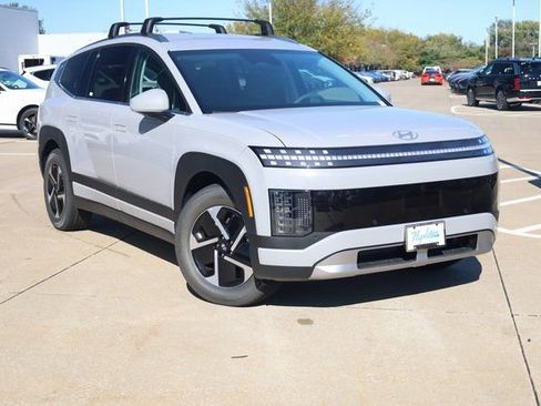 New 2026 Hyundai Ioniq 9 SE image 2