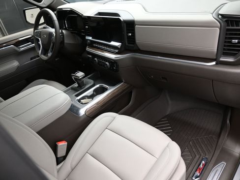 Used 2026 Chevrolet Silverado 1500 LT Trail Boss w/ Safety Package image 40