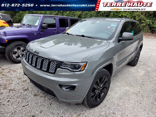 Used 2020 Jeep Grand Cherokee Altitude AWD/4WD image 1