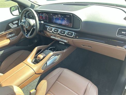 Used 2025 Mercedes-Benz GLE 350 4MATIC image 18