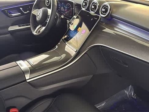 Used 2025 Mercedes-Benz GLC 300 GLC 300 image 53