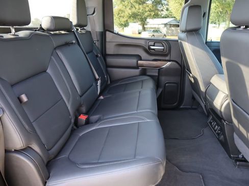 Used 2021 GMC Sierra 1500 SLT RWD image 25