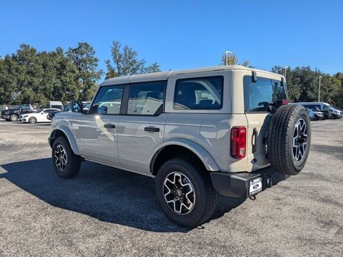 New 2025 Ford Bronco 4-Door image 7