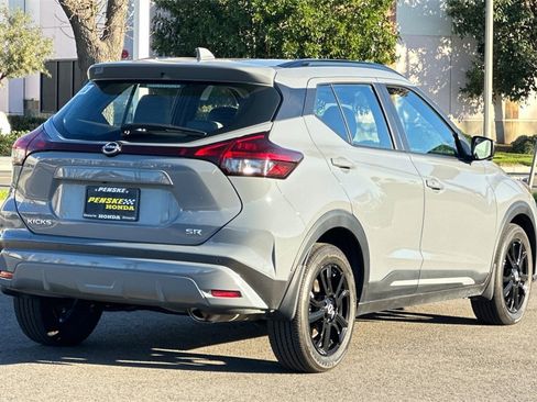 Used 2024 Nissan Kicks SR w/ SR Premium Package image 4