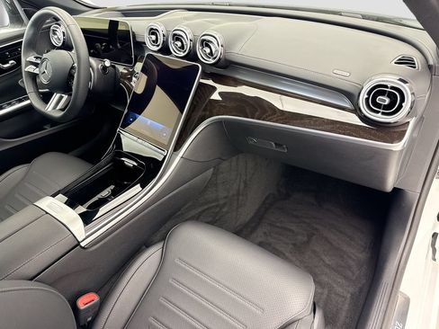 Used 2026 Mercedes-Benz C 300 Sedan image 16
